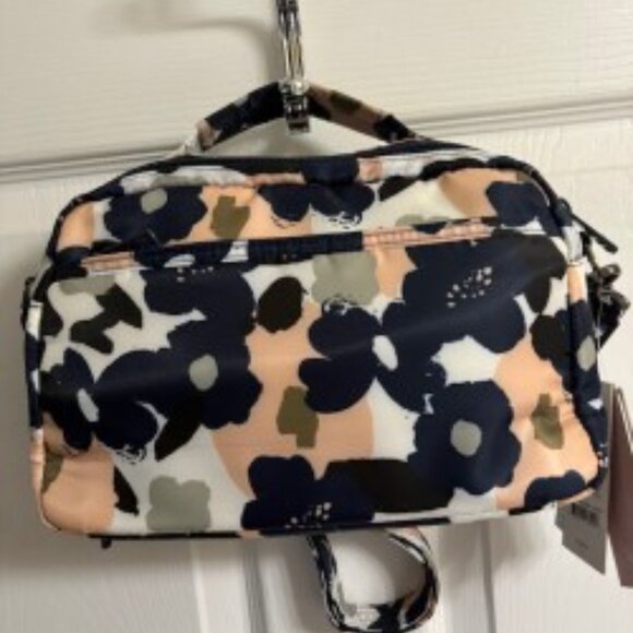 Lug-Scoop Crossbody-Floral Multi-NWT - Picture 3 of 5